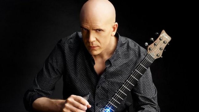 DEVIN TOWNSEND Outlines Plans For STEVE VAI's Upcoming Vai Academy 5.0 (Video)
