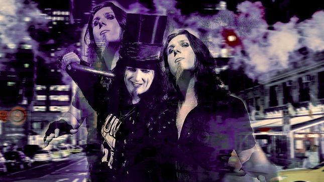 KORE ROZZIK To Tour With ALICE COOPER Guitarist NITA STRAUSS