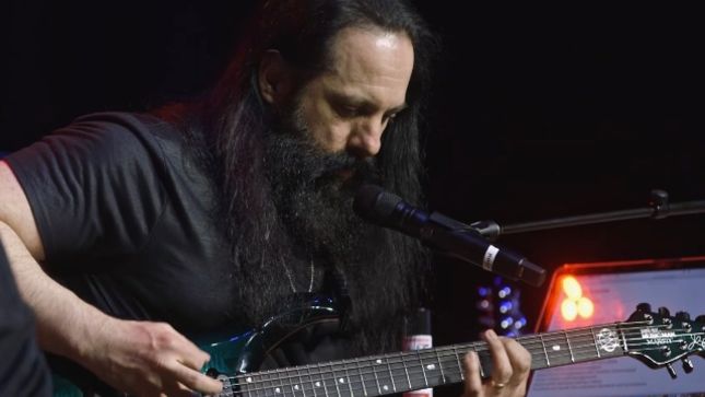 DREAM THEATER Guitarist JOHN PETRUCCI Talks Concept Albums - "Prog Music Is The Perfect Setting To Be Able To Do That Story-Driven Music"