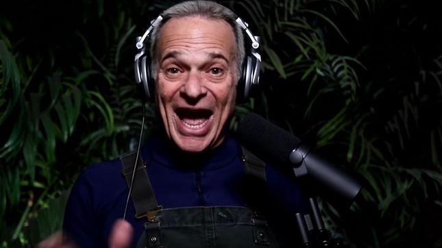 VAN HALEN Singer DAVID LEE ROTH - The Roth Show Episode #9, Part 2: Chicken, Pickles And Beer; Video