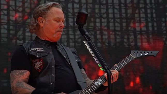 METALLICA - Pro-Shot Video Of "Spit Out The Bone" Live In Cologne Posted