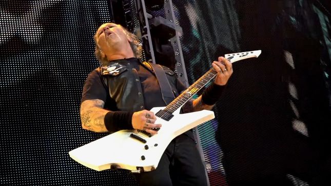 METALLICA Performs "The God That Failed" In Manchester; HQ Video