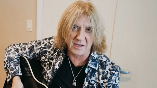 DEF LEPPARD - JOE ELLIOTT Gets His Portrait Painted For Chairty; Time-Lapse Video