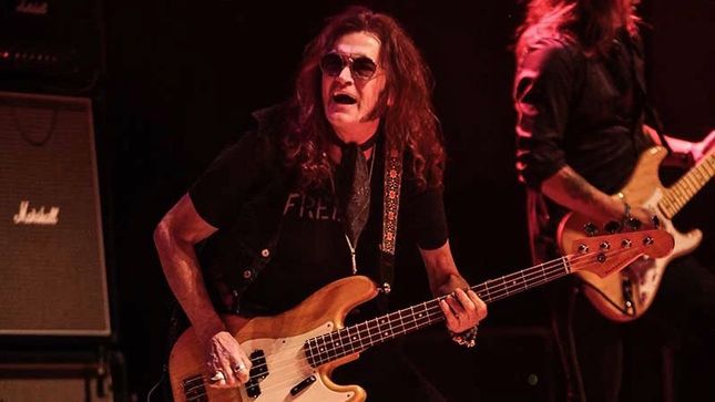 GLENN HUGHES Confirms Special Guests DEAD SEA SKULLS And PISTON For November UK Tour