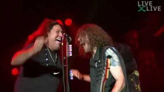 TESTAMENT Frontman CHUCK BILLY Joins ANTHRAX On Stage For "Indians" At Rock In Rio 2019; Pro-Shot Footage Available