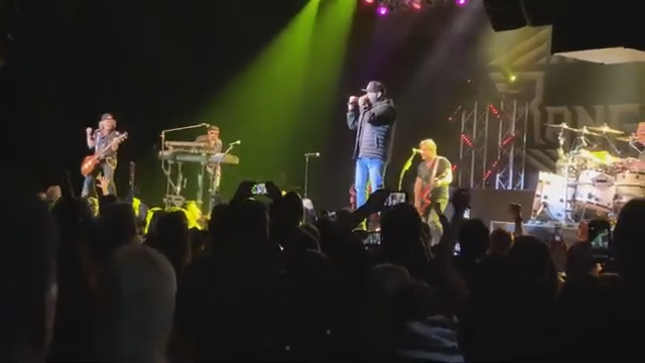 TIM "RIPPER" OWENS Performs JUDAS PRIEST Classic "You've Got Another Thing Comin'" With NIGHT RANGER Live In Ohio (Video)