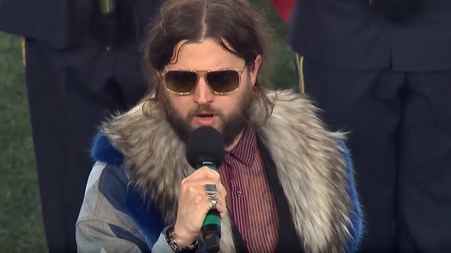 RIVAL SONS Singer JAY BUCHANAN Performs "The Star-Spangled Banner" At AFC Wildcard Playoff Game; Video