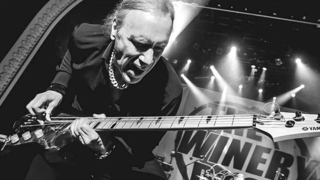 BILLY SHEEHAN Slams "Turned Down VAN HALEN" Headlines - "Recycled, Inaccurate And Rebranded Old News; Never Happened"