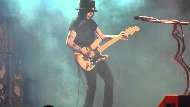 MÖTLEY CRÜE Guitarist MICK MARS' Solo Album Nearing Completion; MICHAEL WAGENER Confirmed As Producer