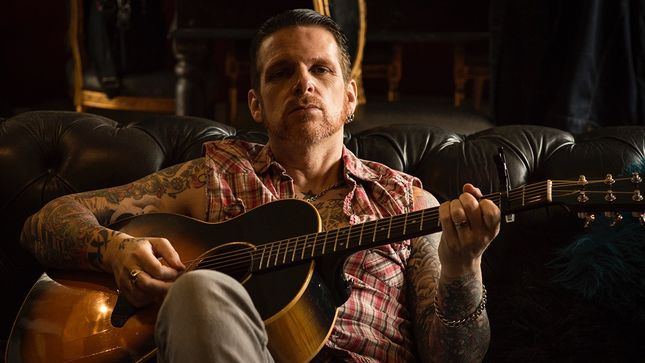 RICKY WARWICK To Stream Live ALMIGHTY Acoustic Performance Via StageIt