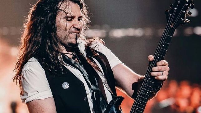 BON JOVI Guitarist's PHIL X & THE DRILLS Release Lyric Video For "'I Love You' On Her Lips"