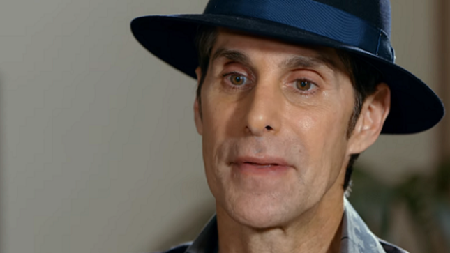 JANE'S ADDICTION Frontman PERRY FARRELL - "'Mountain Song' Was Actually About Drugs"