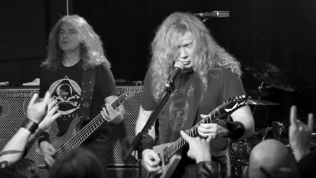 VIC AND THE RATTLEHEADS aka MEGADETH Perform "Hangar 18" At Secret Show In 2016; Official Video Streaming