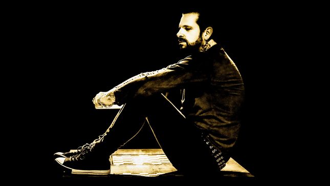 RICKY WARWICK Announces A Year In The Home Livestream
