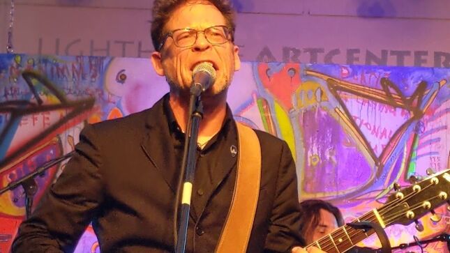Former METALLICA Bassist JASON NEWSTED Uploads March 2019 Performance Footage Of NEIL YOUNG's "Rockin' In The Free World" With THE CHOPHOUSE BAND