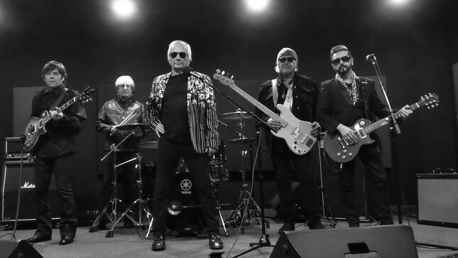 THE HOLLYWOOD STARS Release New Single And Video "I CanвЂ™t Help It" (Live)