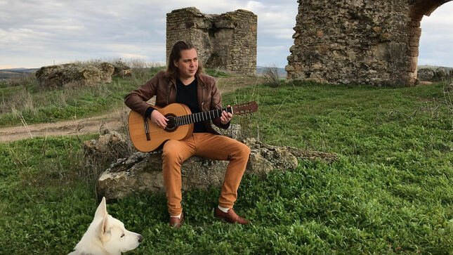 BLIND GUARDIAN's "The Bard's Song" Gets Acoustic Classical Guitar Treatment From THOMAS ZWIJSEN; Video