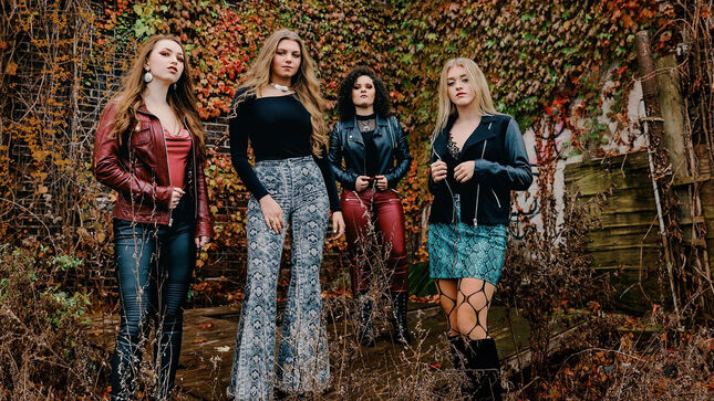 MORIAH FORMICA Announces All-Girl Band PLUSH; First Single "Hate" Available Next Month (Video Preview)