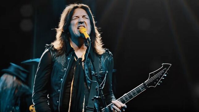 STRYPER Frontman MICHAEL SWEET Talks Taking On Side-Projects In 2021 - "The Pandemic Has Changed The Landscape Of Music; I'm Staying Creative" 