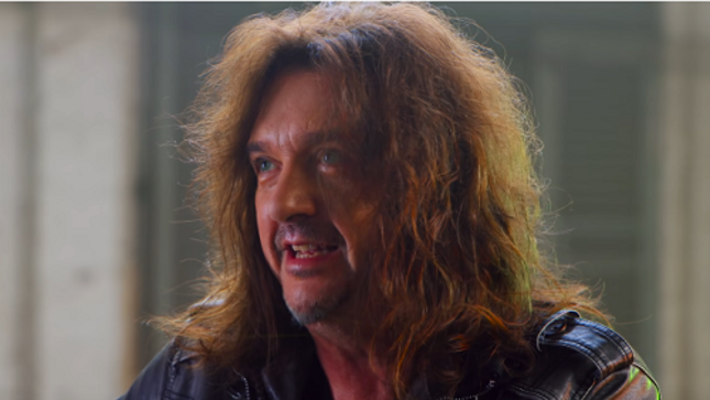 SKID ROW Guitarist DAVE "SNAKE" SABO Talks Mental Health - "I Was Going Through Depression, Anxiety, Panic Attacks"