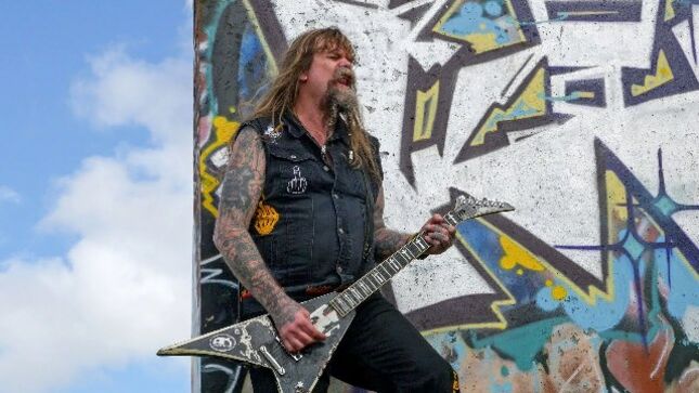 Former W.A.S.P. Guitarist CHRIS HOLMES Talks New Documentary - "What's Important To Me Is To Have The Realism; No Fake Stuff, No Lying About Anything"