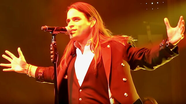 TRANS-SIBERIAN ORCHESTRA Vocalist ANDREW ROSS Guests On New Couch Riffs Episode; Video