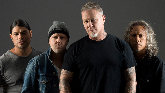 METALLICA - "Enter Sandman" Featured In Commercial For New 2021 Ford F-150 Raptor