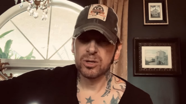 RICKY WARWICK Performs Acoustic Rendition Of New Single "When Life Was Hard And Fast"; Video