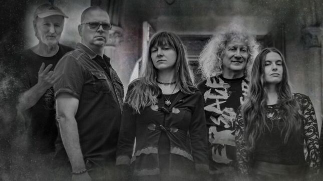 ARAPACIS Featuring Former RAINBOW Keyboardist DAVID STONE To Release New Album In Spring 2021; New Single 