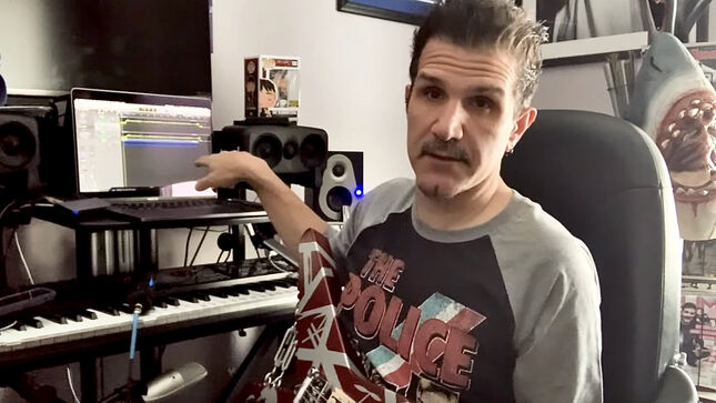What Comes First, The Riff Or The Beat?; ANTHRAX Drummer CHARLIE BENANTE Explains Songwriting Process (Video)