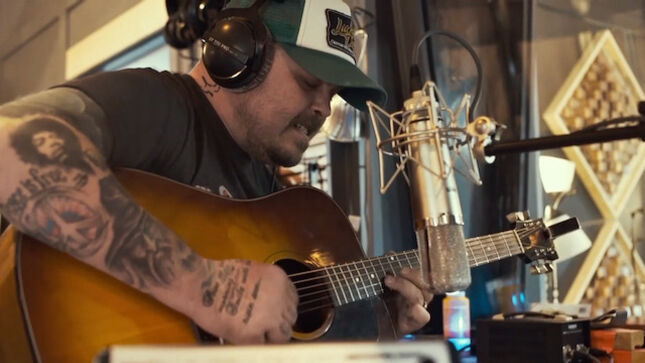 BLACK STONE CHERRY Performs "Again" Unplugged; Video