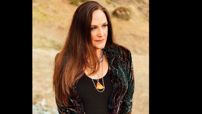 LANA LANE Signs New Multi-Album Deal With Frontiers