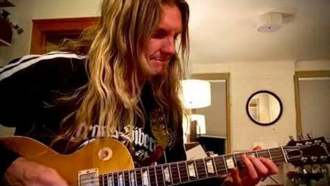 Guitarist JOEL HOEKSTRA Talks WHITESNAKE On 80's Glam Metalcast - "DAVID COVERDALE Is A Great Boss And A Great Friend; I Have Nothing But Gratitude"
