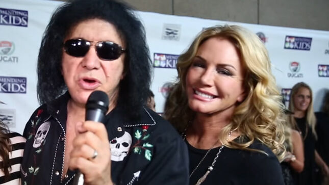 GENE SIMMONS And SHANNON TWEED Purchase Malibu Mountaintop Home For $5.8 Million; Photos