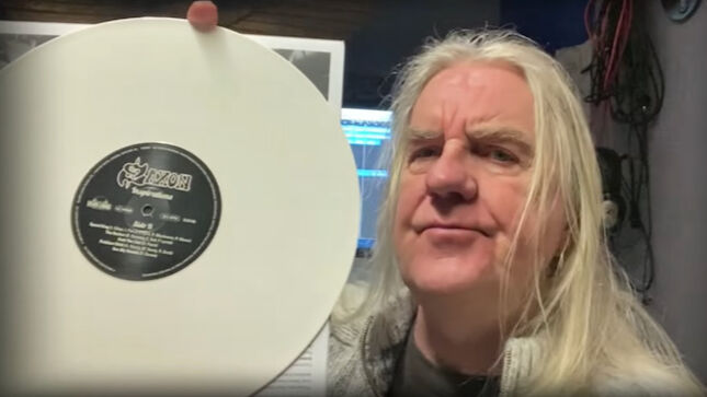 SAXON Frontman BIFF BYFORD Shows Off Exclusive White Vinyl Edition Of Inspirations Covers Album; Video