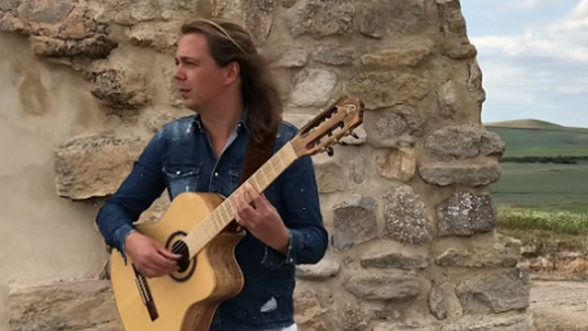 THOMAS ZWIJSEN Presents Acoustic Classical Fingerstyle Guitar Cover Of IRON MAIDEN's "Fear Of The Dark"
