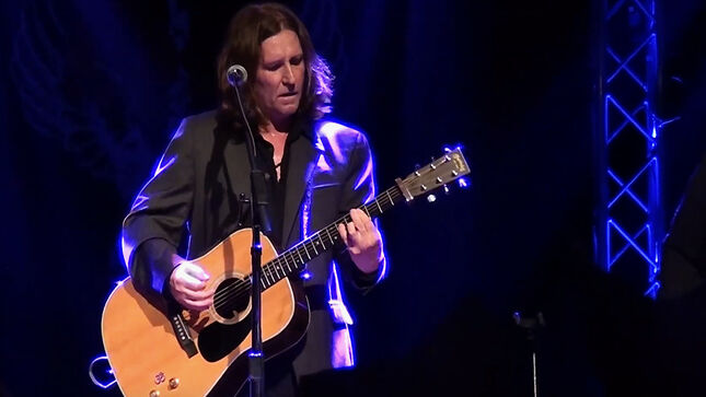 JOHN WAITE Reflects On THE BABYS Touring With AC/DC - "They Were Powerful Man, What A Powerful, Powerful Band"; Audio