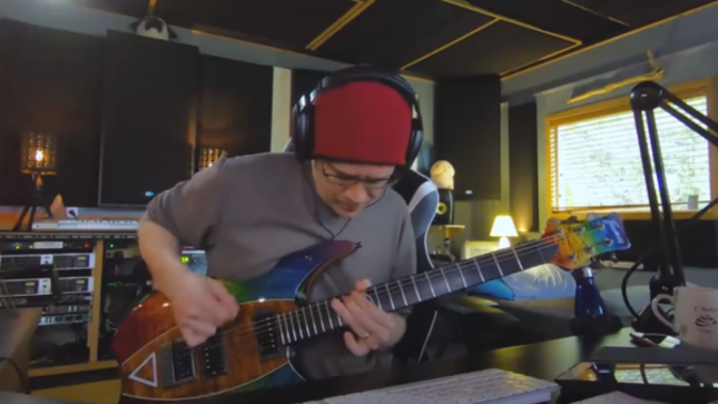 DEVIN TOWNSEND Featured On 4 Levels Of Death Metal Riff Challenge (Video)