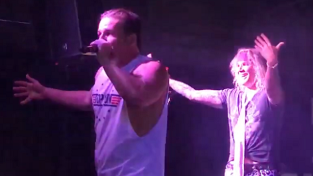 THE L.A. MAYBE Vocalist ALVI ROBINSON Joins STEEL PANTHER On Stage; Fan-Filmed Video