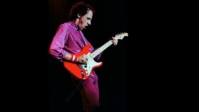DIRE STRAITS - A Visual Biography To Be Released In September