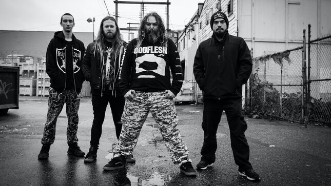SOULFLY Announce North American Tour 2021; NIVIANE And SUICIDE PUPPETS To Perform On Select Dates