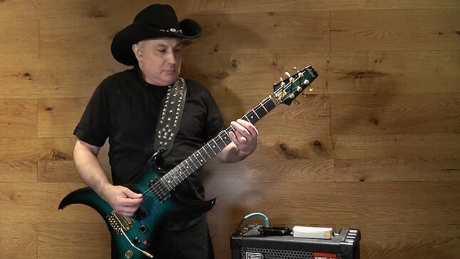 RAZOR Guitarist DAVE CARLO Performs Classic Riffs In First Shred Session Video