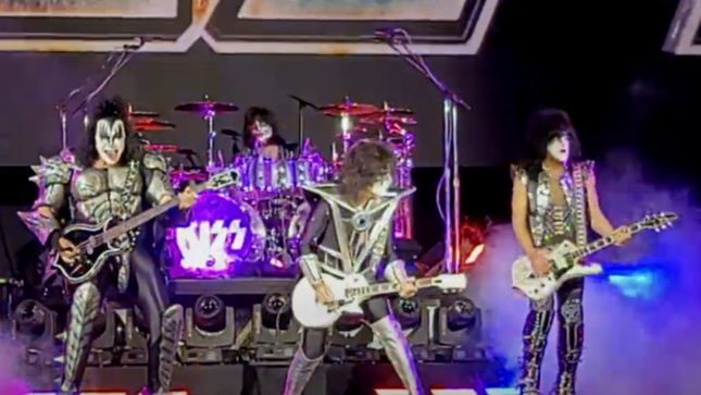 KISS - Fan-Filmed Video Of Five Song Set At 2021 Tribeca Festival Available