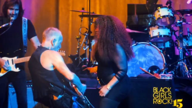 DEF LEPPARD Guitarist PHIL COLLEN Performs With CHAKA KHAN At Black Girls Rock! Streaming Fundraising Gala; Video Available