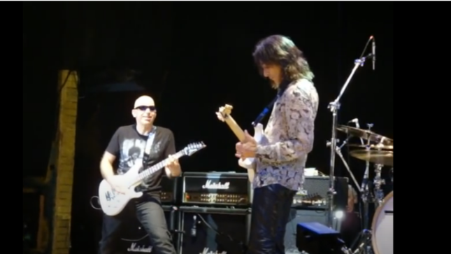 STEVE VAI On Taking Guitar Lessons From JOE SATRIANI - "He Was An Incredible Teacher"