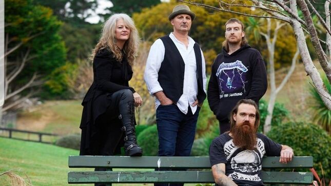 New Zealand’s MOJO ALICE Sign With RFL Records; Rerelease Of Debut Album Due Later This Year