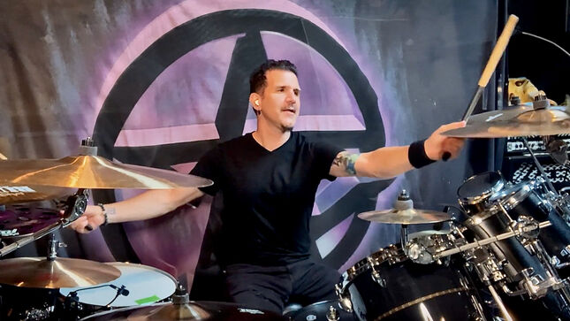 ANTHRAX Drummer CHARLIE BENANTE To Drop First NFT In Monster Series This Friday; Video Message