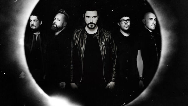  BREAKING BENJAMIN Announce US Dates With PAPA ROACH, MEMPHIS MAY FIRE