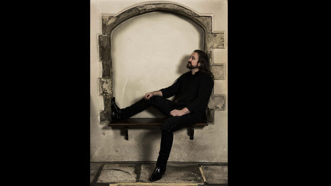 DAMIAN WILSON's Limehouse To Lechlade Album Available In November; "Once We're Gone" Lyric Video Streaming