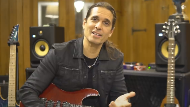 MEGADETH Guitarist KIKO LOUREIRO Talks Pursuing Music As A Career In ...